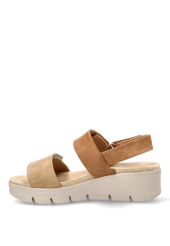 Sandalia con cuña media marrón ABZ30135 de mujer AMARPIES