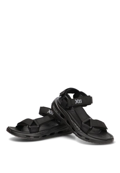 Sandalia de hombre XTI 144105 negro textil  suela plana
