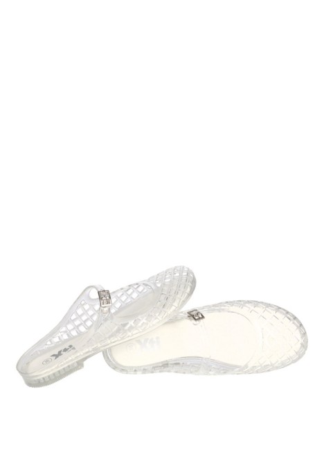 Zueco de mujer XTI 145474 transparente goma suela plana