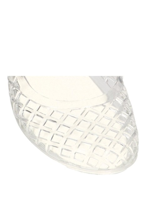 Zueco de mujer XTI 145474 transparente goma suela plana