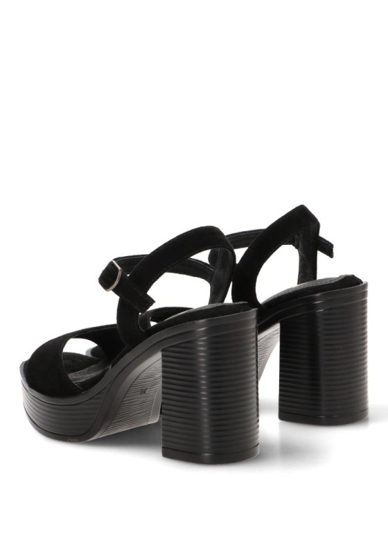 Sandalia de mujer ETIKA 30041 en ante negro con tacón alto de madera