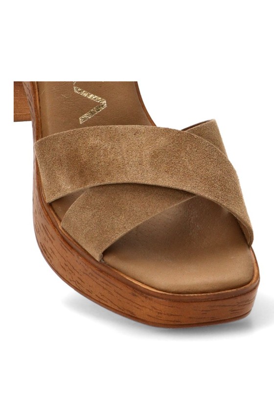Sandalia con tacón de madera de mujer ETIKA 30040