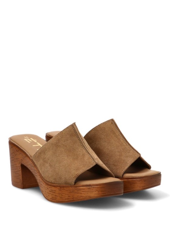 Sandalia de mujer ETIKA 30039 con tacón de madera en piel taupe