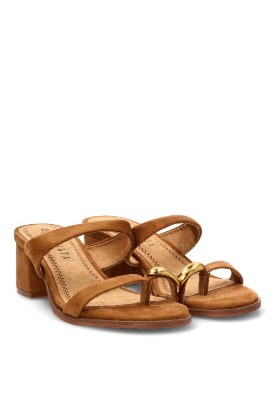 Sandalia de tacón medio en antelina camel para mujer TRAVIATA M6323