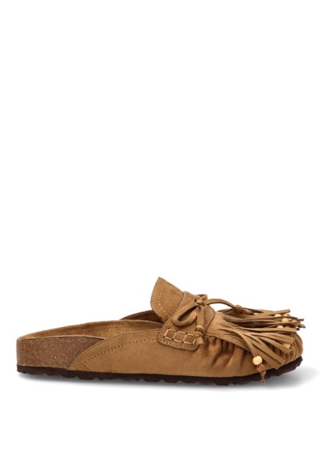 Zueco de mujer TRAVIATA m6000 camel antelina suela plana