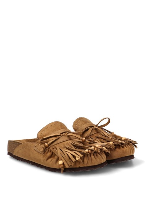 Zueco de mujer TRAVIATA m6000 camel antelina suela plana