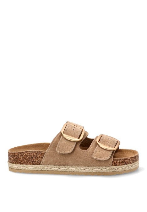 Sandalia de mujer ISTERIA IS1012 en piel color arena con hebilla y suela plana