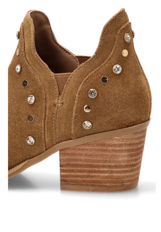 Botin de mujer CARMELA 163147 camel piel tacón medio