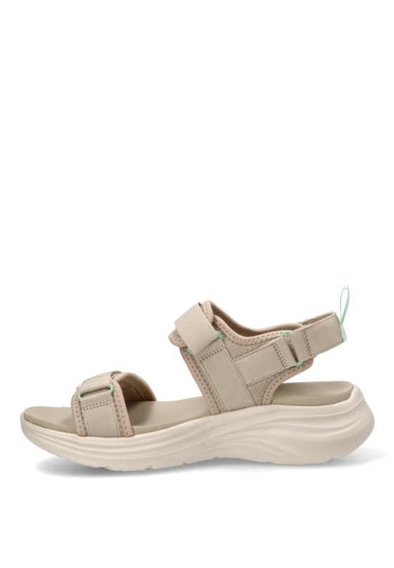 Sandalia SKECHERS 120009 con cierre de velcro y plantilla memory foam
