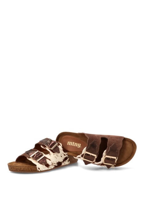 Sandalia de piel vaca con hebilla de mujer MUSTANG 54085