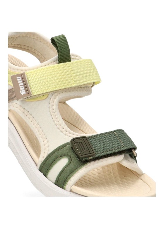 Sandalia beige de niño Mustang Kids 49099