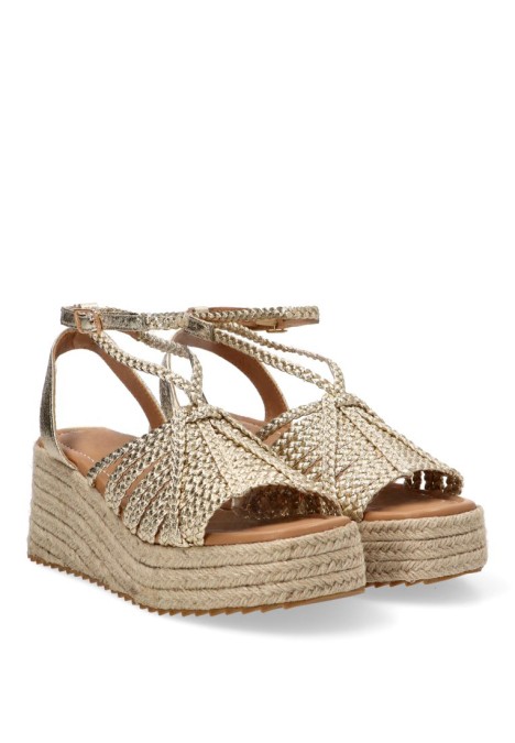 Sandalia ETIKA 20062 con tiras doradas y cuña media para mujer