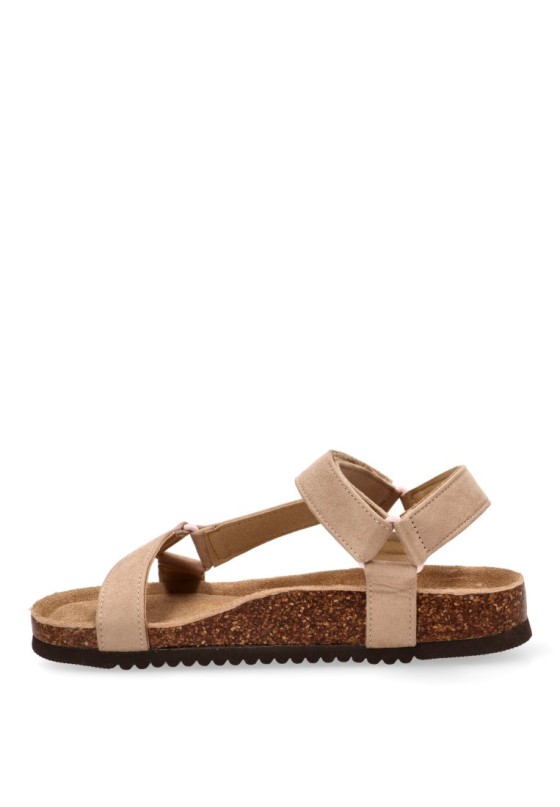 Sandalia casual de mujer ETIKA 10097 en antelina taupe con suela plana