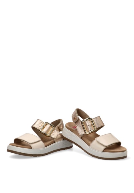 Sandalia de mujer FLUCHOS F2166 en piel platino con suela plana