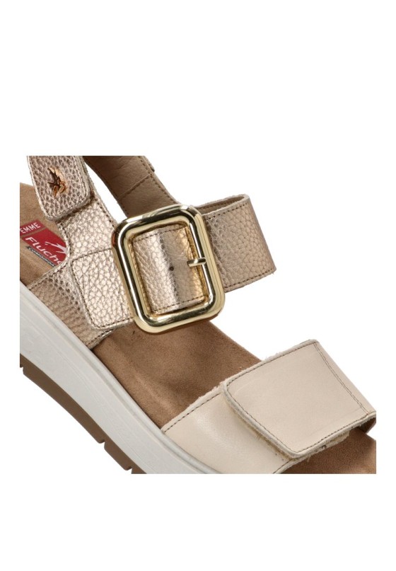 Sandalia de mujer FLUCHOS F2166 en piel platino con suela plana
