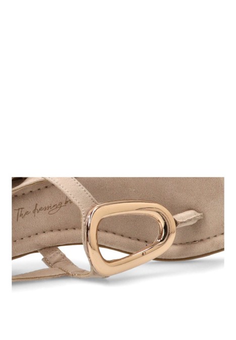 Sandalia antelina taupe con suela plana de mujer XTI 145494