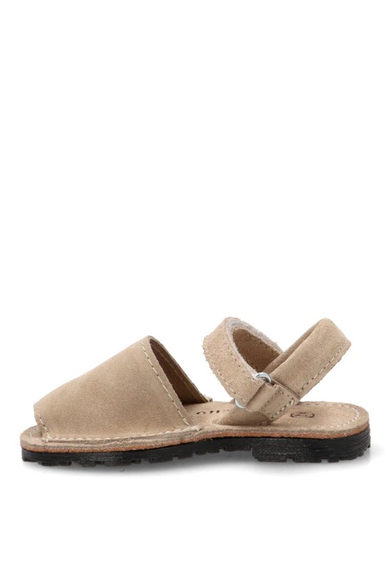 Sandalia serraje beige para niño PISTACHO ME 551 con suela plana