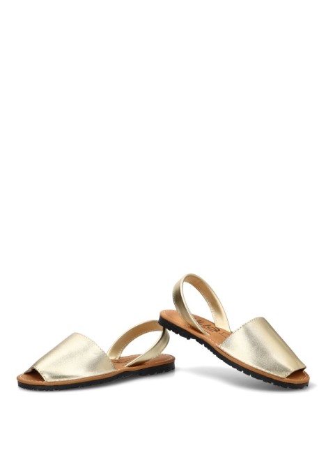 Sandalia 550 con laminado platino en piel de mujer PISTACHO ME