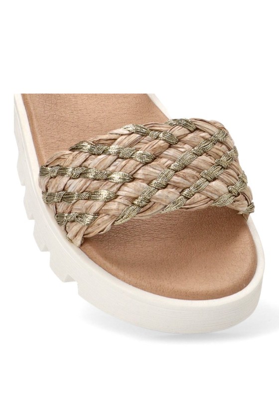 Sandalia de niña ETIKA 13746 multi oro con tacón medio