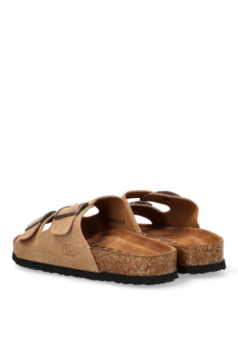 Sandalia con suela plana de hombre MUSTANG 84716 en piel color arena
