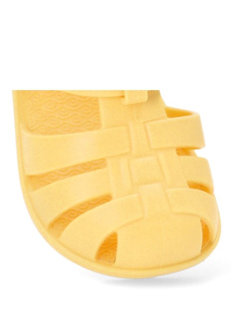 Sandalia de playa NEMO SOLID para niña IGOR en amarillo