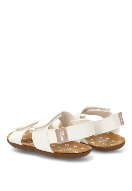 Sandalia barefoot con suela plana de niña ETIKA 13738