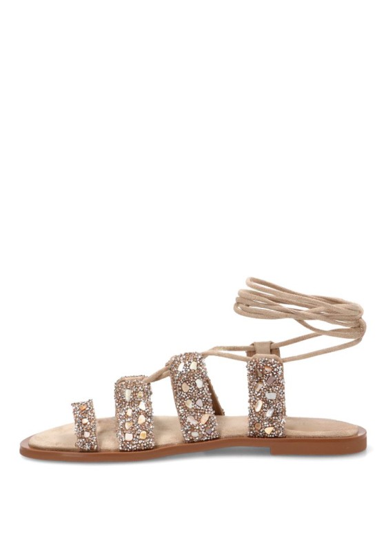 Sandalia para mujer IDEAL SHOES 9820 con piedras y suela plana