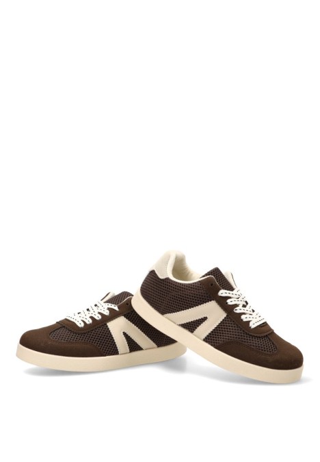 Deportivo chocolate de mujer VANVA 3002 con suela plana