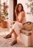 Sandalia BOLUS-107 de mujer YOKONO en piel chocolate con suela plana