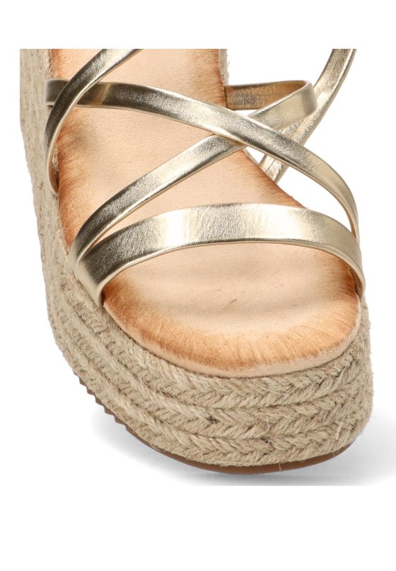 Sandalia oro de mujer TINAS 5121