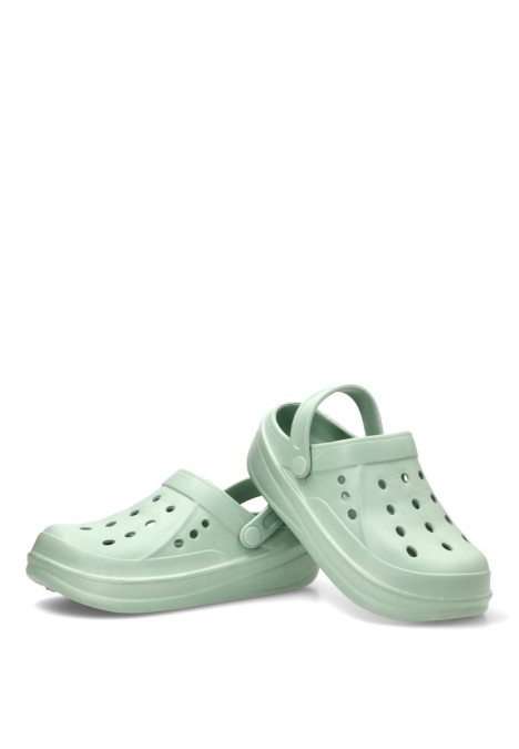 Zueco de playa para mujer XTI 145139 en color aguamar