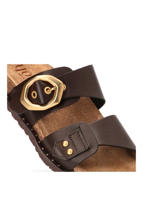 Sandalia con suela plana de mujer YOKONO BOLUS-254 en piel chocolate