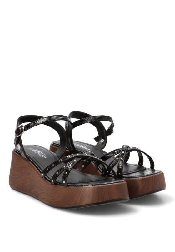 Sandalia negra con cuña media para mujer ISTERIA 1111