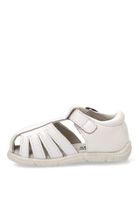 Sandalia con suela plana de niño BUBBLE BOBBLE A3316 en piel blanca
