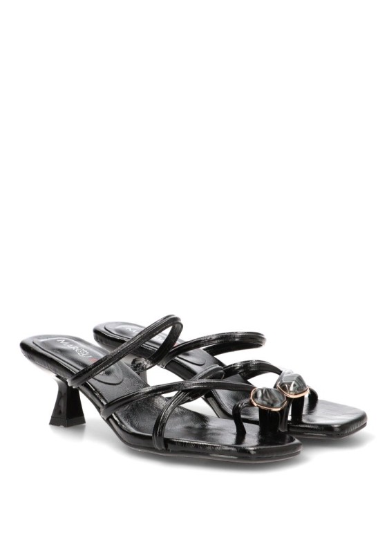 Sandalia negra de mujer MARQUIZ 9850