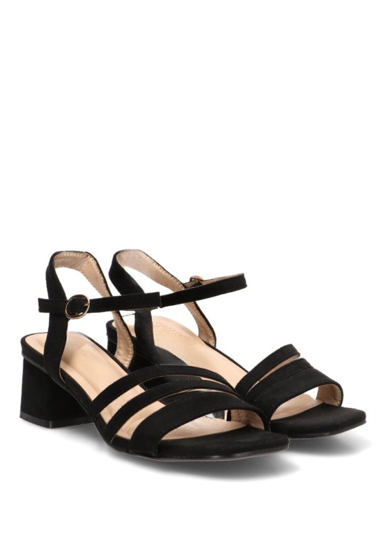 Sandalia negra de mujer BUONAROTTI DB2254