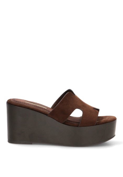 Zueco de antelina café con cuña alta para mujer LUNA TREND M6371