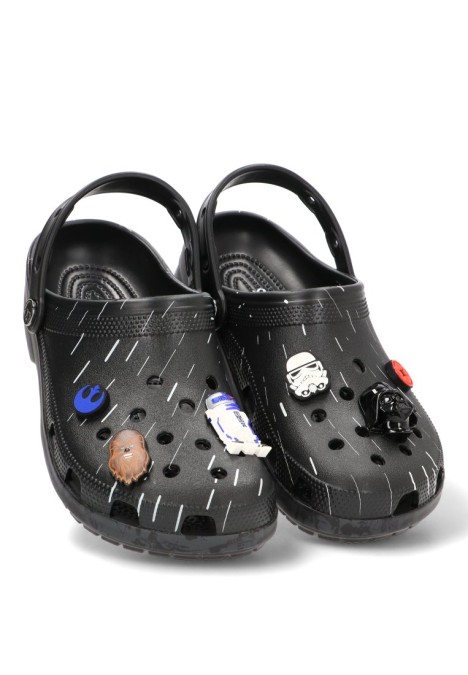Zueco negro de hombre CROCS 213002