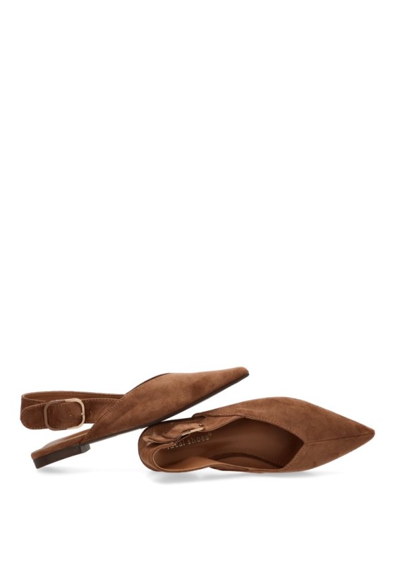 Salón camel de mujer IDEAL SHOES 9755