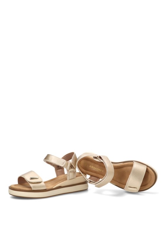 Sandalia oro con cuña media y cierre de velcro para mujer ARMONY 40022