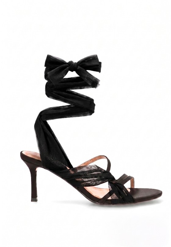 Sandalia negra de mujer LUNA TREND M5341