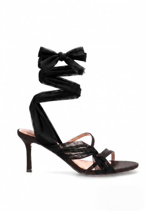 Sandalia negra de mujer LUNA TREND M5341