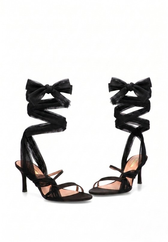 Sandalia negra de mujer LUNA TREND M5341