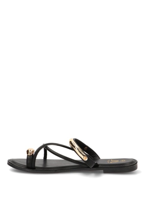 Sandalia negra con suela plana de mujer CINK-ME modelo DM7G25