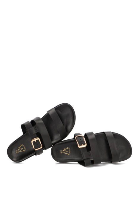 Sandalia negra CINK-ME DM7G12 para mujer con hebilla y suela plana