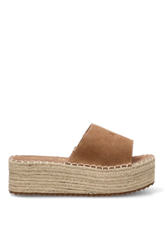 Sandalia con suela doble en piel camel de mujer ETIKA 10056
