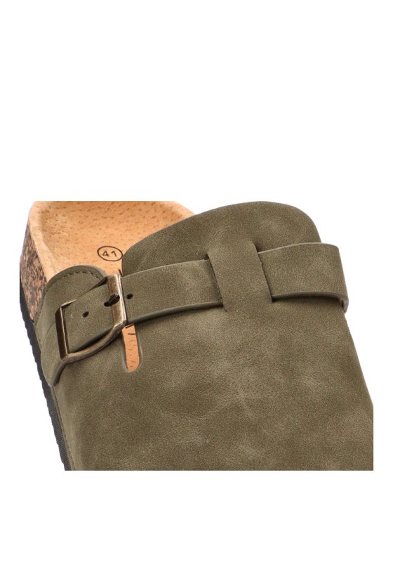 Zueco kakhi de hombre STAY 27-2527C