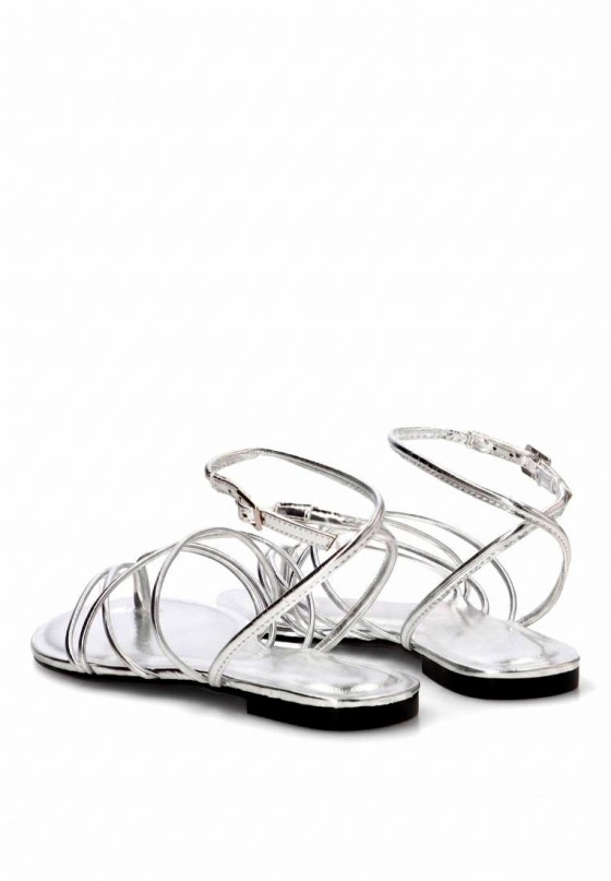 Sandalia de tiras en plata con suela plana para mujer LUNA TREND M6455
