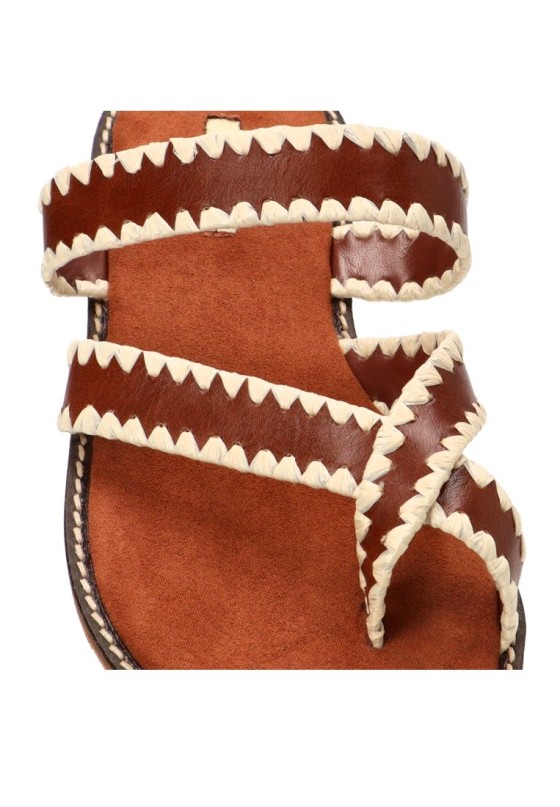 Sandalia con suela plana de mujer LUNA TREND M6480
