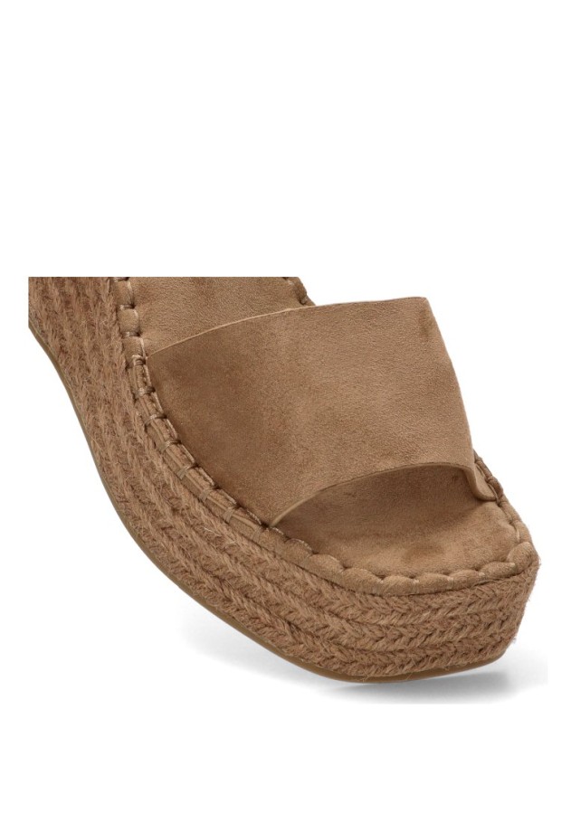 Sandalia CF-5764 de mujer Luna Collection con cuña media en kakhi